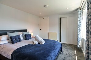 3 habitaciones, wifi gratis y ropa de cama 