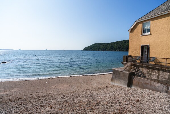 Vlak bij het strand