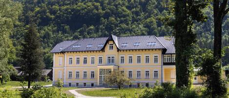 Majoituspaikan julkisivu