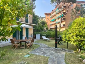 Garden - Sunny Family Flat with Garden (Santa Margherita Ligure)