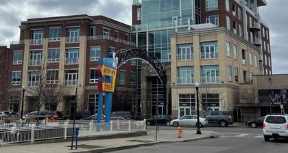 Amazing Short North Condo! On High Street in the Heart of the City.