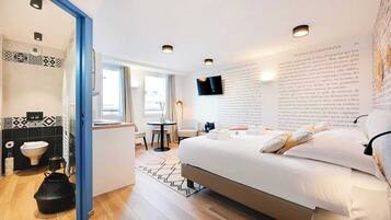 1 slaapkamer, een strijkplank/strijkijzer, gratis wifi, beddengoed