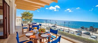 Giulia Sea View Villas