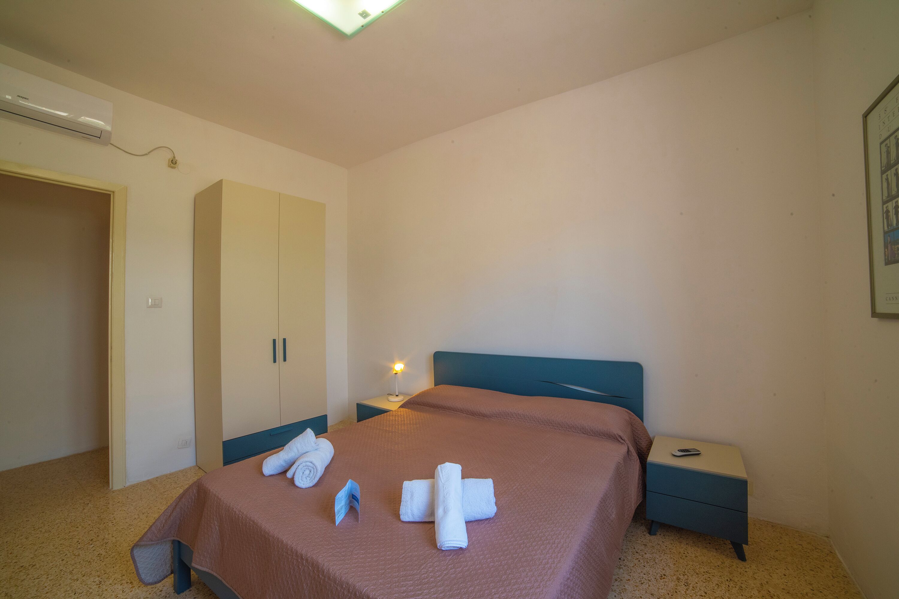 วิลล่าสำหรับครอบครัว, หลายห้องนอน (Giulia Apartment 1 on Seaside) | 6 ห้องนอน, Wi-Fi, ผ้าปูที่นอน