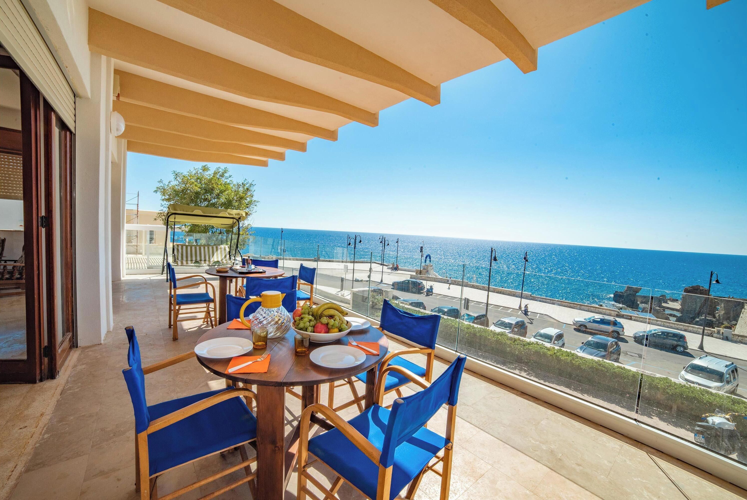 Familienvilla, Mehrere Schlafzimmer (Giulia Apartment 2 Sea View) | Speisen im Freien