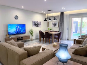 Apartamento, 3 quartos, para fumantes, varanda | Sala de estar