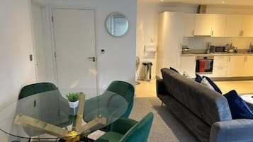 Apartment (1 Bedroom) | Interior