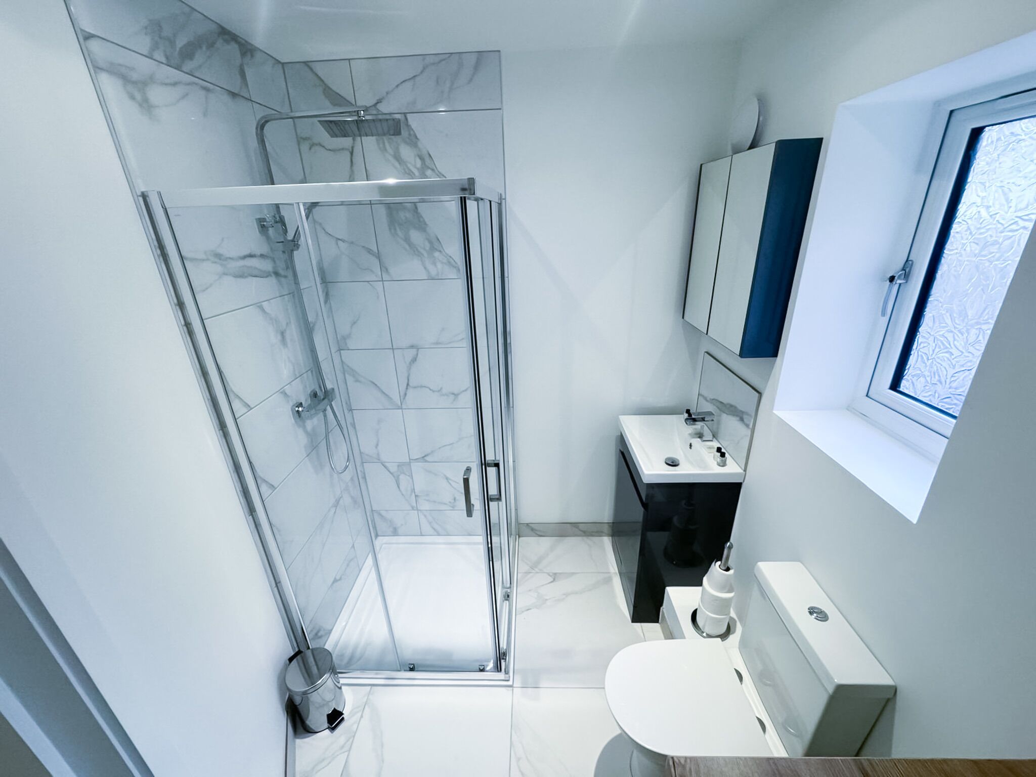 Apartment (1 Bedroom) | Bathroom | Free toiletries, towels