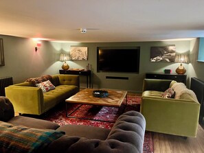 Cottage | Living area