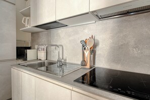 舒适公寓, 城市景观 | 私人厨房 | 茶具/咖啡用具、电热水壶