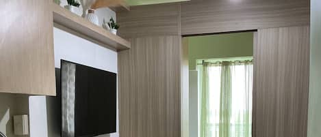 Condo, 1 Bedroom, Balcony, Garden View