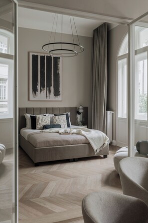 Deluxe Apartment, Balcony, City View