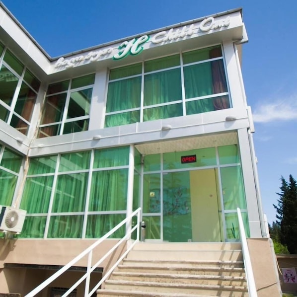 Front of property - Chill Out (Tsqaltubo)