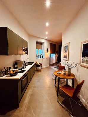 Studio Suite | Private kitchen