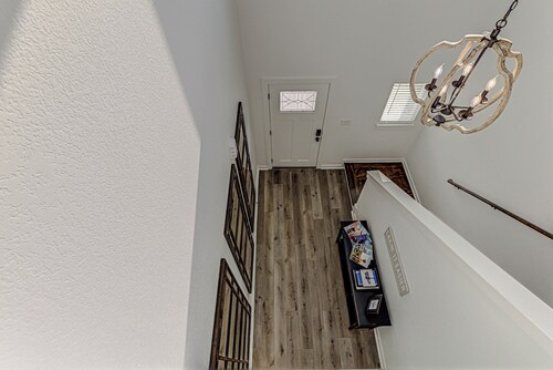 6BD Retreat for 14 Fire Pit | Patio | Lake Access