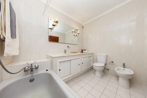 Shower, towels - Apartament Vilamoura Ruby (Loulé)