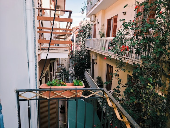 Standaard eenpersoonskamer, balkon | Terras