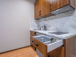 Economy Triple Room | Private kitchen | Mini-fridge - RVR Smart Apartment with Self-check-in (Riga)