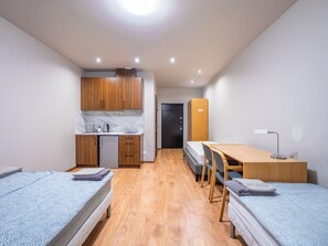 Economy Triple Room | Private kitchen - RVR Smart Apartment with Self-check-in (Riga)