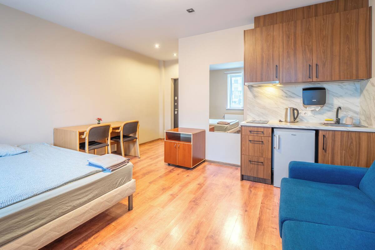 Chambre familiale | Bureau, accès au Wi-Fi (inclus)