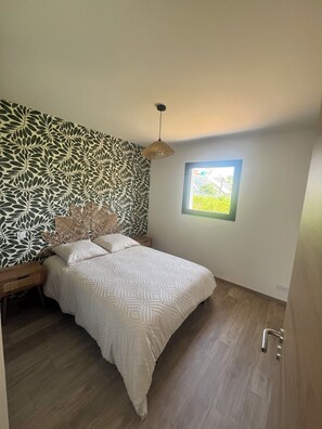 3 quartos, ferros/tábuas de passar roupa, Wi-Fi