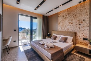 3 habitaciones y caja de seguridad en la habitación