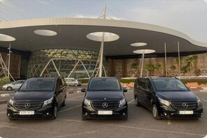 Airport shuttle - RIAD KENZO (Marrakech)