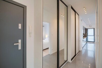 Air-conditioned Apartment | 2 Bedrooms | Parking | Balcony