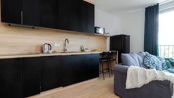 Iron/ironing board, free WiFi