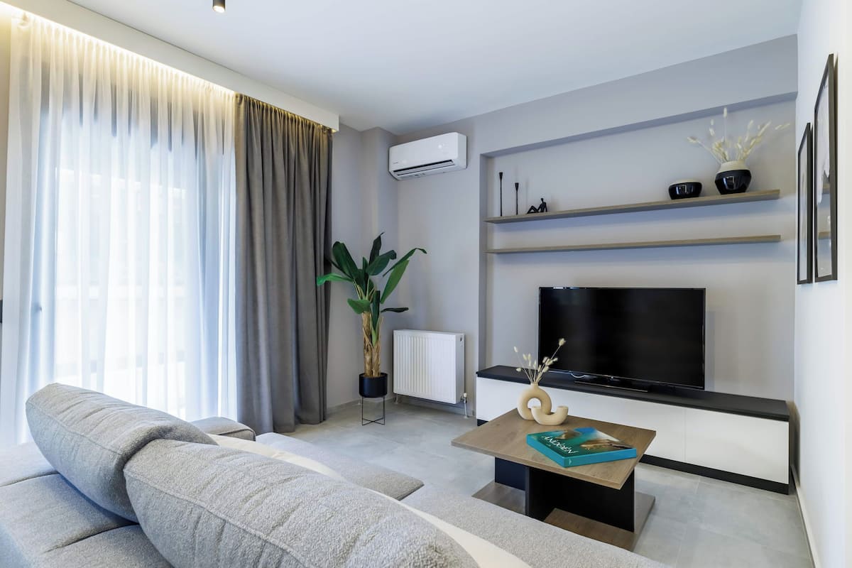 Superior Apartment K2 with a Balcony | Blackout drapes, soundproofing, iron/ironing board, free WiFi