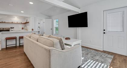 Luxury Modern Home In S Lakeland