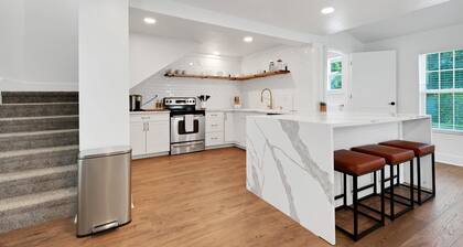 Luxury Modern Home In S Lakeland