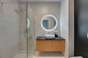 Appartement Deluxe, vue ville | Salle de bain