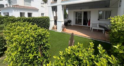 2 bedroom appartment in a beautiful Golf resort, 20 min from great beaches,