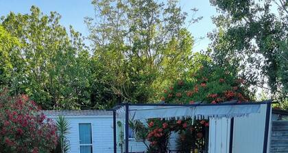Mobil-home au calme avec Jardin & terrasse privée, à proximité de la plage.