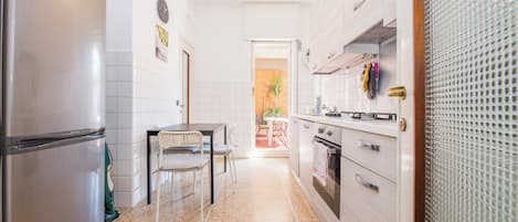 Appartement Deluxe, 2 chambres, terrasse, vue ville | Cuisine privée