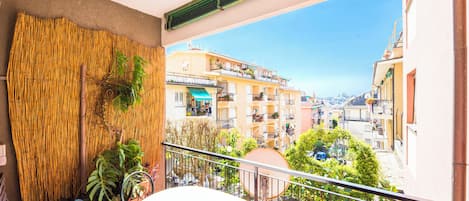 Deluxe Apartment, 2 Bedrooms, Terrace, City View | City view