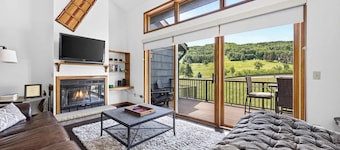 Across from Holiday Valley, A/C, Sleeps 6