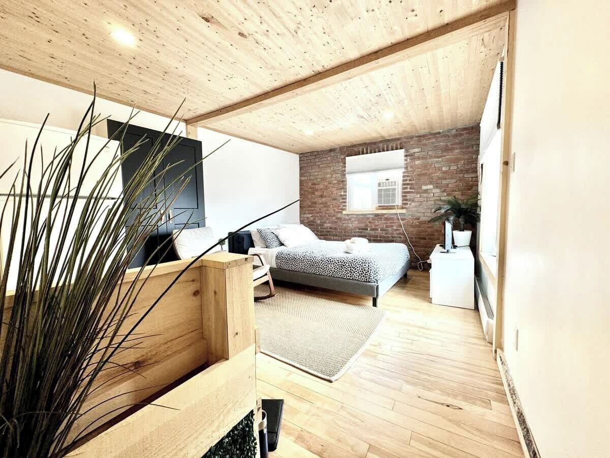 1 bedroom, iron/ironing board, travel cot, WiFi