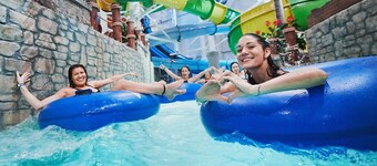 Luxury Retreat with Hot Tub | EV Charger & Parking