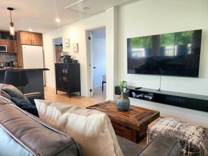 TV, videogames, escritórios