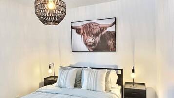 2 Schlafzimmer, Reisekinderbett, WLAN, Bettwäsche