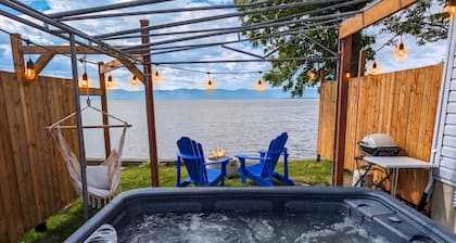 Chalet #10 - Spa & Fireplace