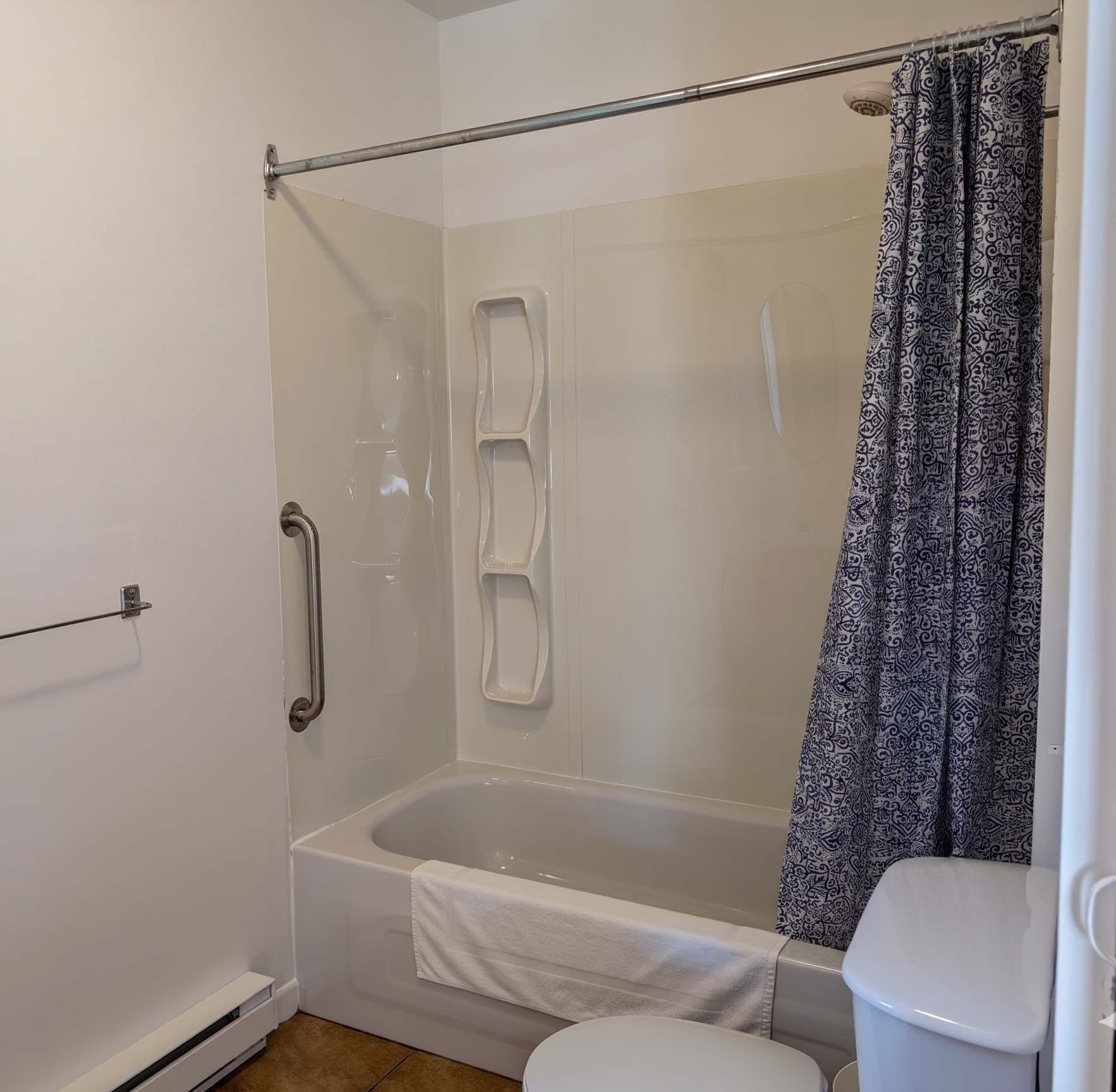 Shower, hair dryer, shampoo