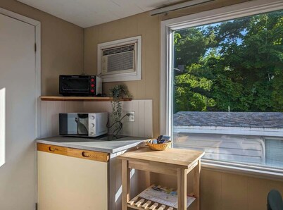 Chalet Studio #12 - Relaxing getaway with Wifi & AC