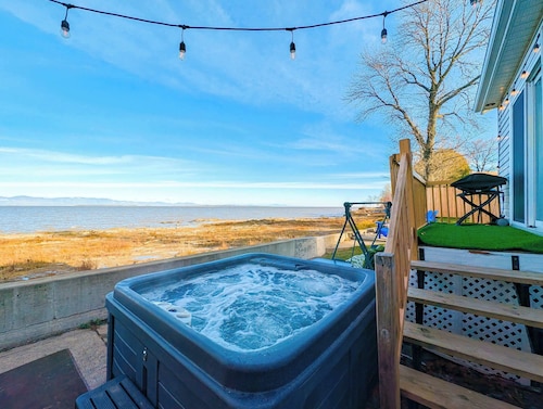 Chalet for 7 people - Waterfront | Spa | Fireplace |