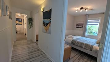 2 bedrooms, travel crib, WiFi, bed sheets
