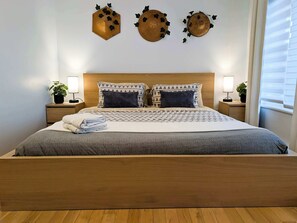 3 chambres, lit parapluie, Wi-Fi, draps fournis