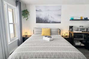 1 bedroom, WiFi, bed sheets