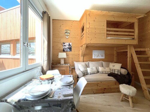 (4.13) Studio cosy skis aux pieds 3 vallées